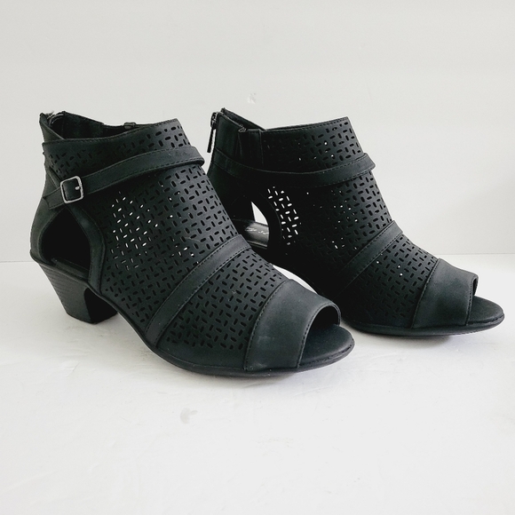 New Easy Street Carrigan Open Toe Bootie Black Size 7,5 - Picture 1 of 8